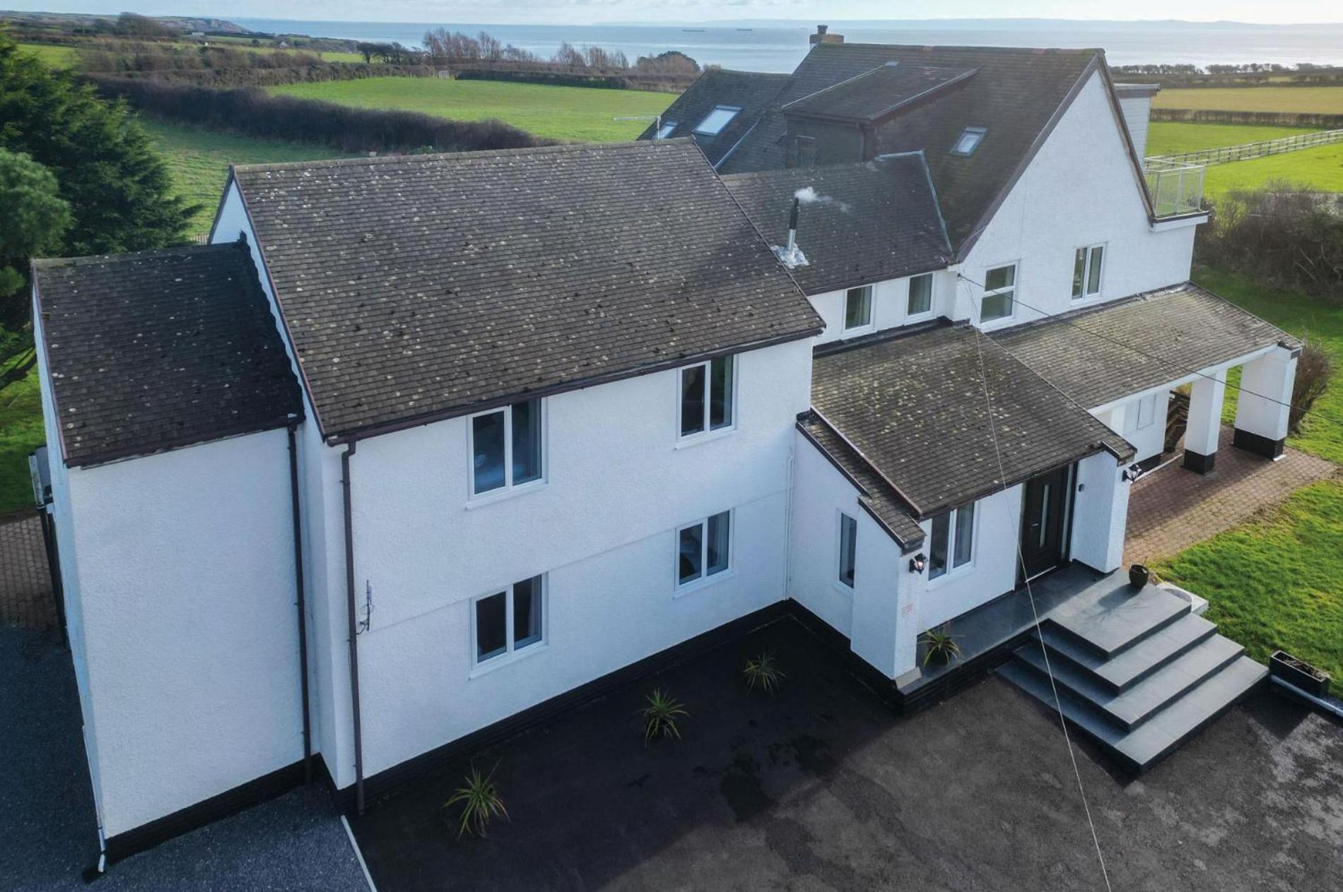 The Penthouse - 1 Bedroom Apartment - Ocean Breeze Port Eynon Exterior foto