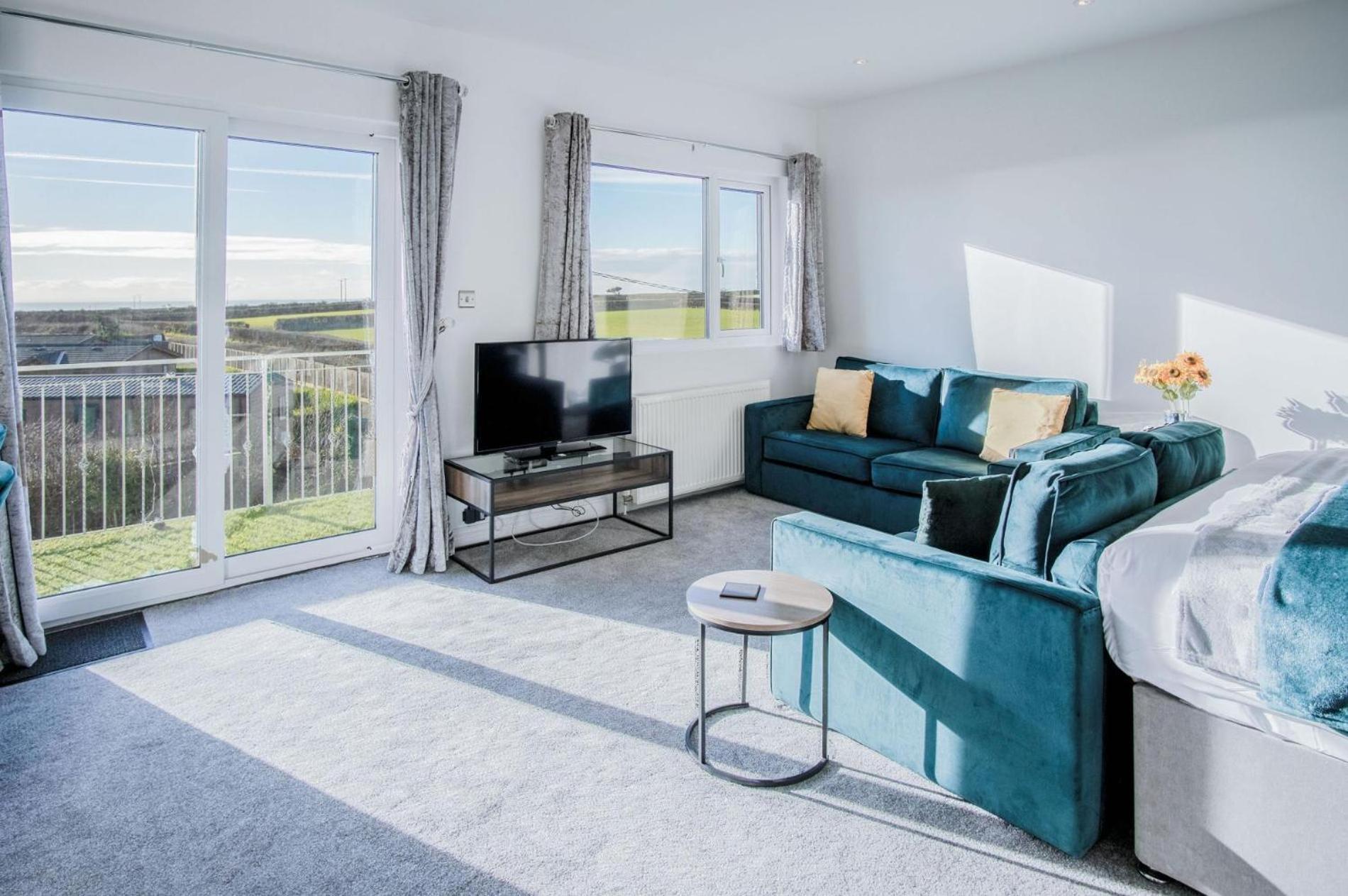 The Penthouse - 1 Bedroom Apartment - Ocean Breeze Port Eynon Exterior foto
